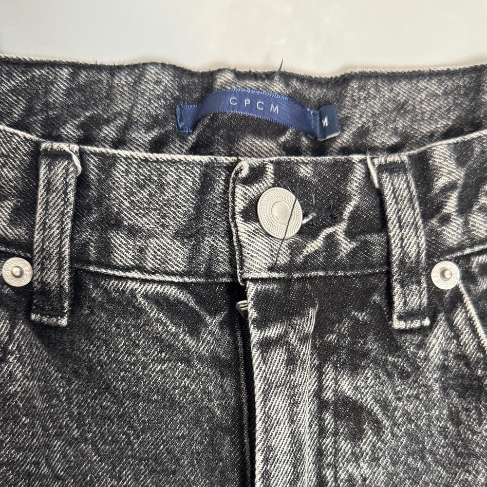 Straight leg Black-wash Denim Jeans - Picture 2 of 8